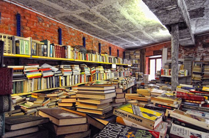 Libreria Acqua Alta (a Venezia)